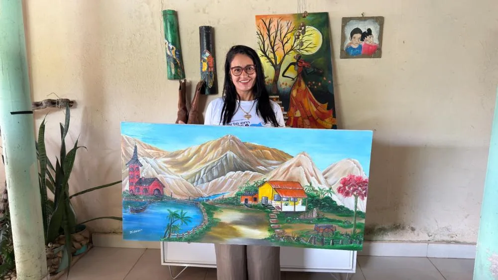 Arte em Cores reúne obras de artistas do Pará e do Maranhão em exposição na Feira do Produtor de Parauapebas