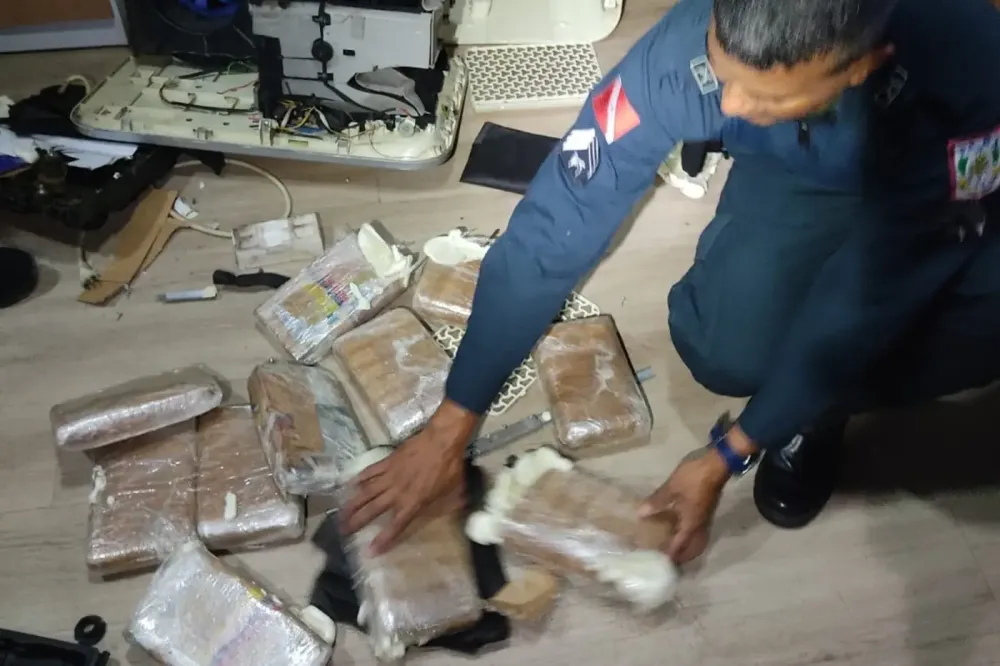 Fiscalização nos rios do Baixo Amazonas apreende mais de 12 kg de drogas